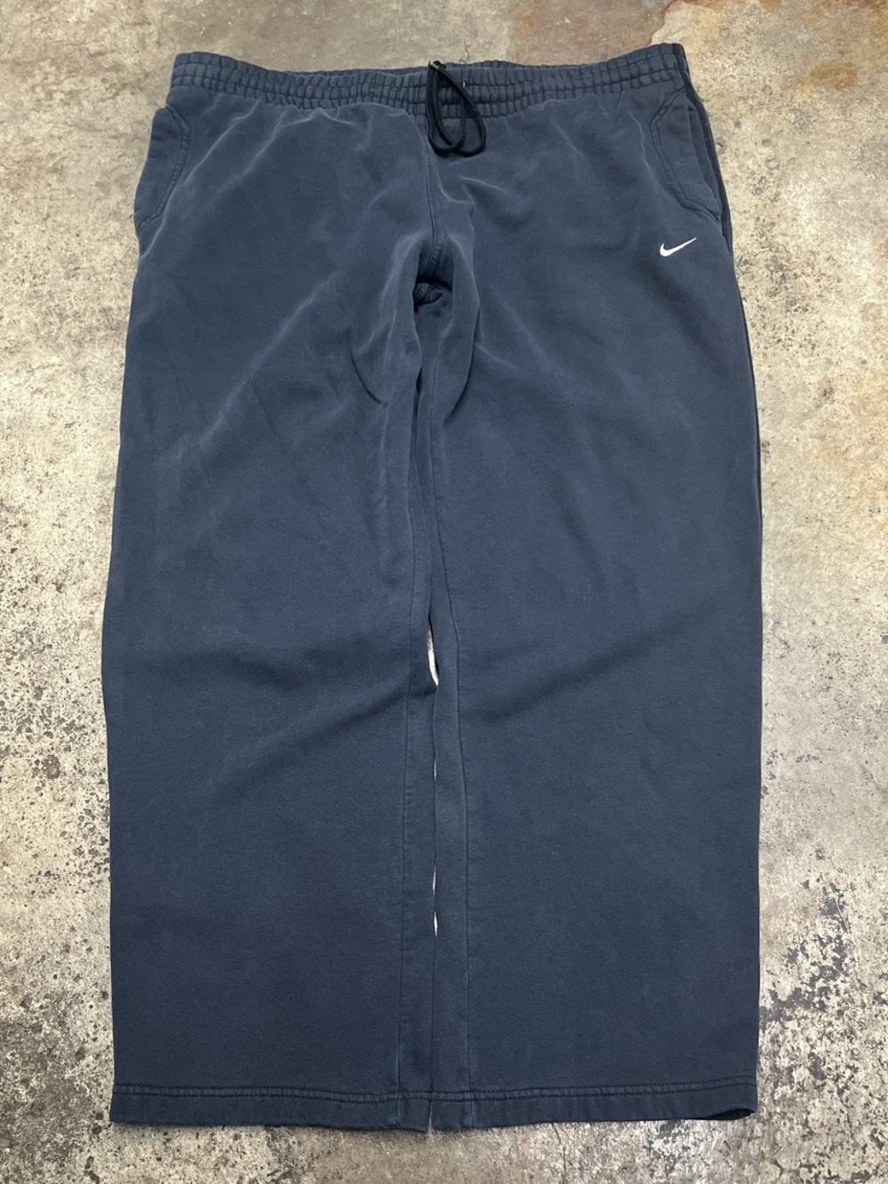 Retro Y2K Nike Sweatpants Men’s Extra Large Black Faded Baggy Streetwear Casual